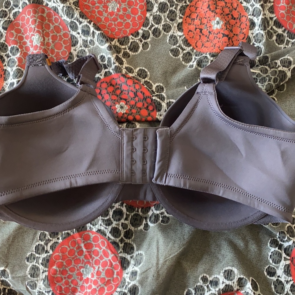 Bra - Picture 3 of 3